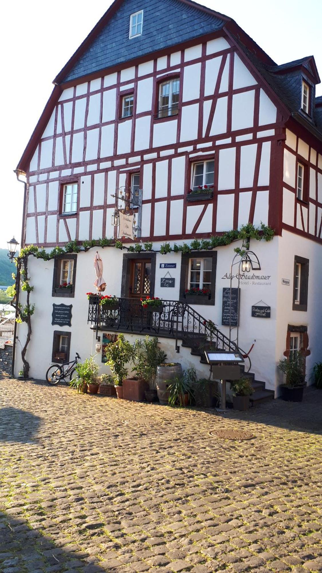Hotel Restaurant Alte Stadtmauer Beilstein  Zewnętrze zdjęcie